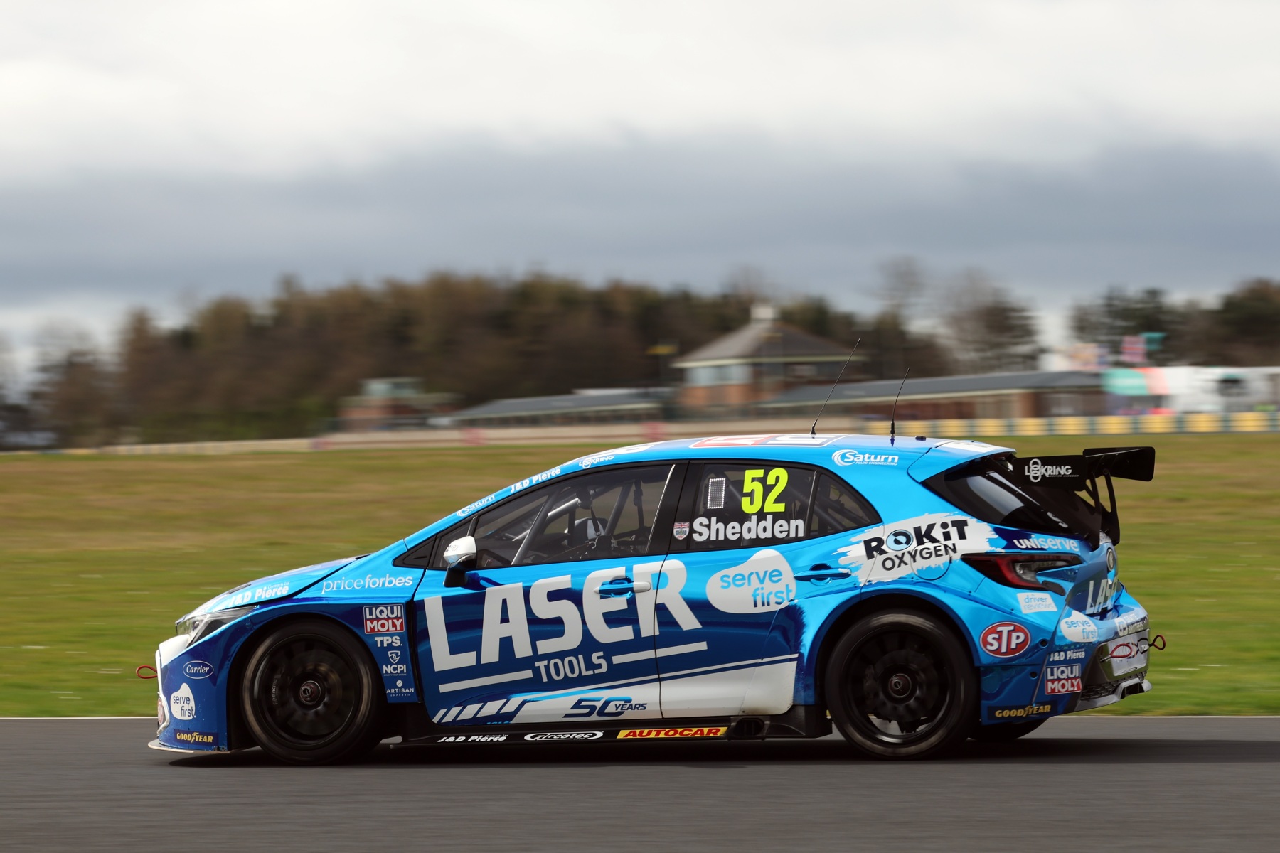 Gordon Sheddon on track